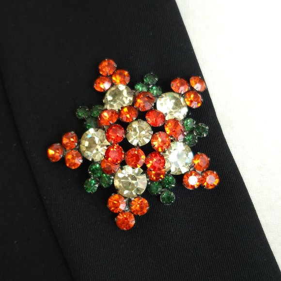Vintage D&E Juliana Orange, Yellow and Green Rhinestone Brooch Pin Verified - Picture 1 of 7